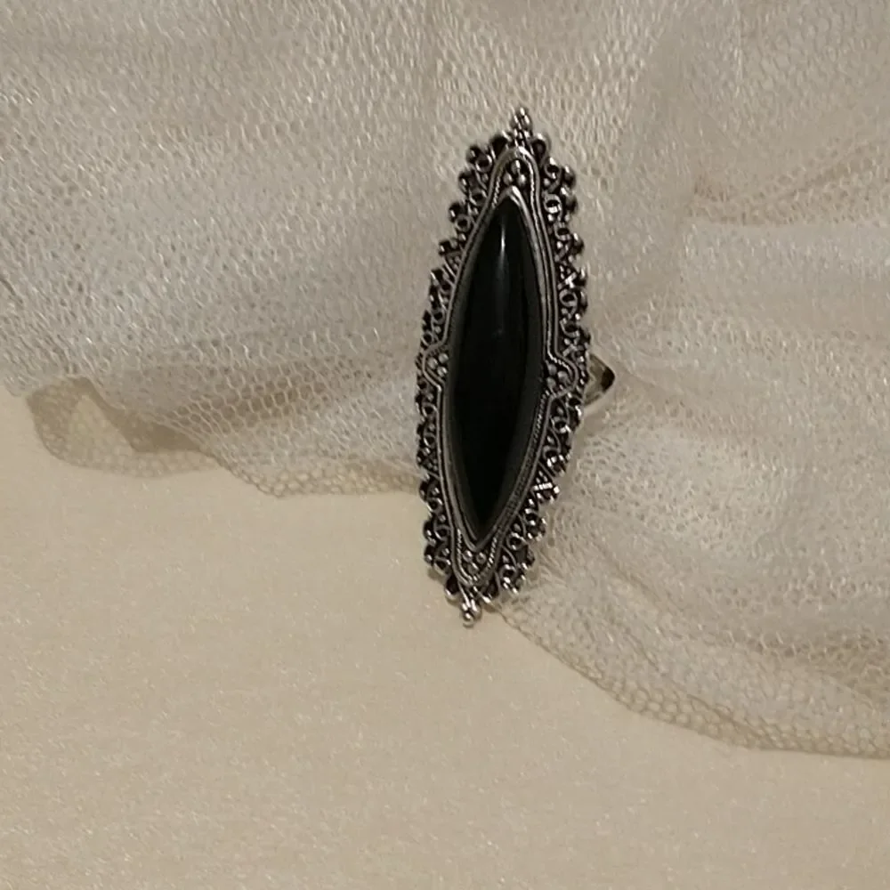 Statement Ring!  Antiqued Silver and Black! - Picture 7 of 7